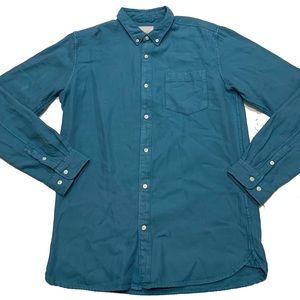 M / knowledge apparel sweatshirt